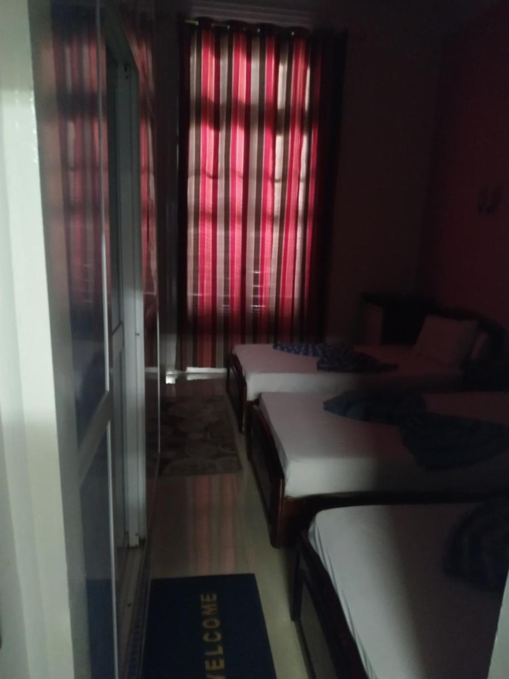 Single Room with Shared Bathroom